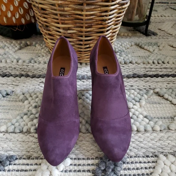 ECCO Alicante Shootie Dress Booties Purple Suede Heel Slip-On Women’s 10-10.5/41 - Picture 3 of 13